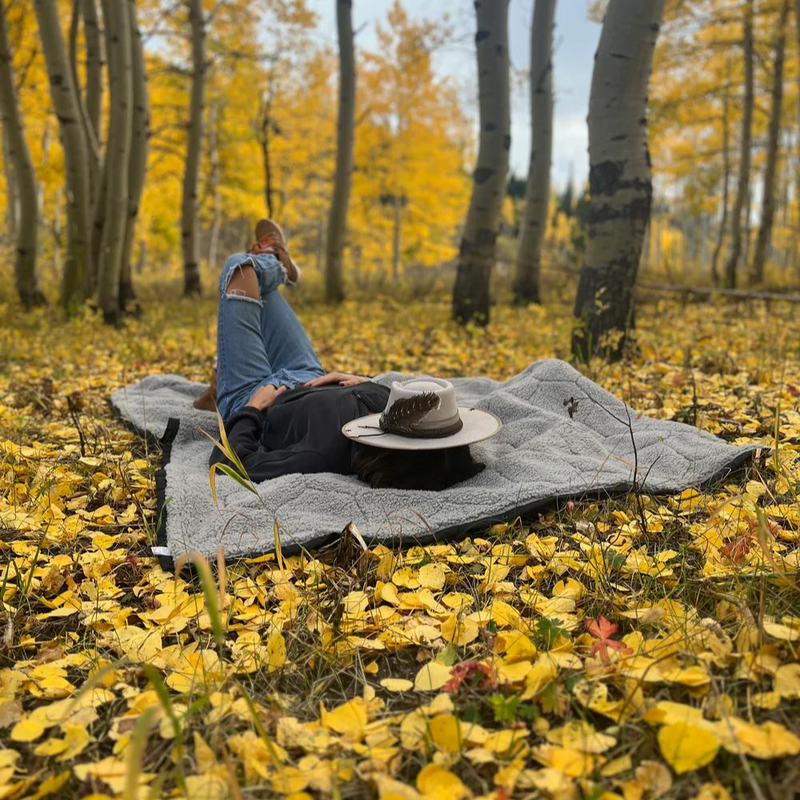 FSR Anywhere Poncho/Puff Blanket