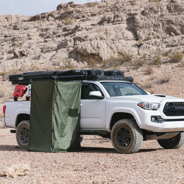 Traverse Hideaway Privacy Shower Tent