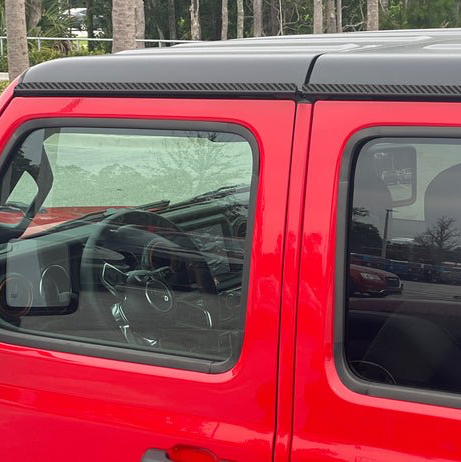 Tufskinz Side Roof Accent Trim for Jeep Gladiator (2019-2024) - Aspire Auto Accessories